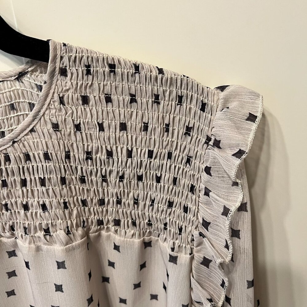 Ivory Smocked Ruffle Shoulder Long Sleeve Lightweight Blouse (2X) SO CUTE! - Picture 3 of 13